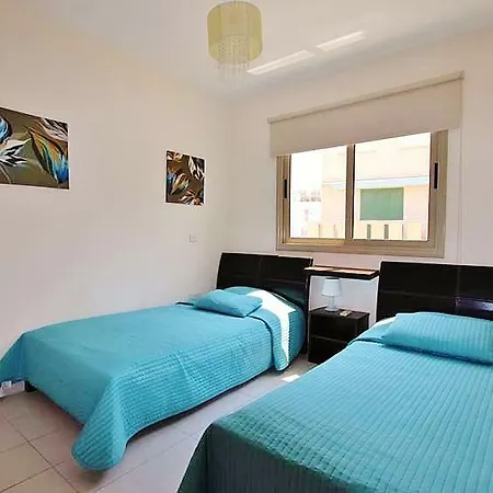 شقة Polyxenia 2-bedroom Townhouse *